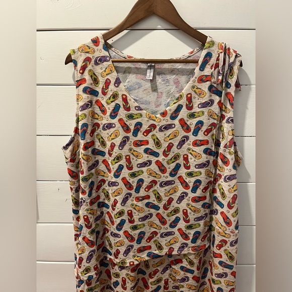 Colorful Flip-Flop Print Sleeveless Tunic - Miss Nikky - Size XXL - Picture 6 of 10